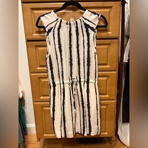 A.L.C. White and Black Patterned Dress - sz Small - 100% silk - worn once